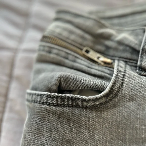 Anine Bing iron grey jeans with zippers - Picture 11 of 15
